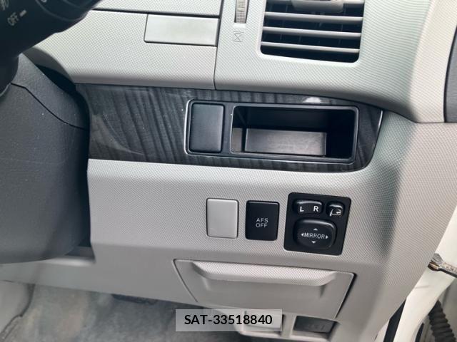 Toyota ESTIMA 2008-03 8780135-9