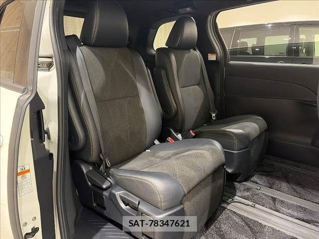 Toyota ESTIMA 2016-06 8780133-9