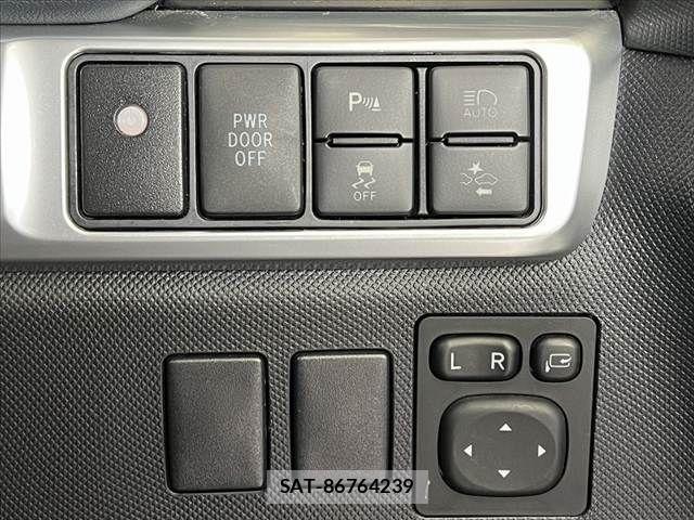 Toyota ESTIMA 2018-08 8780131-5
