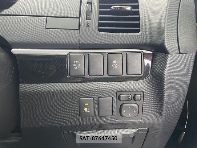 Toyota ESTIMA 2016-05 8795892-18