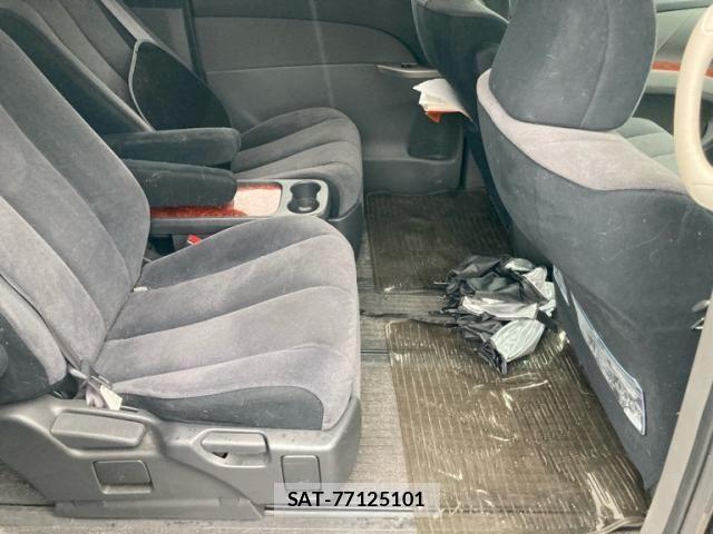 Toyota ESTIMA 2009-11 8795898-15