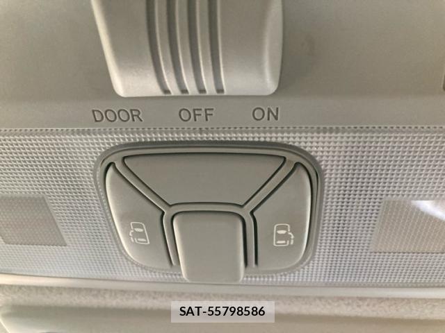 Toyota ESTIMA 2010-09 8828939-26