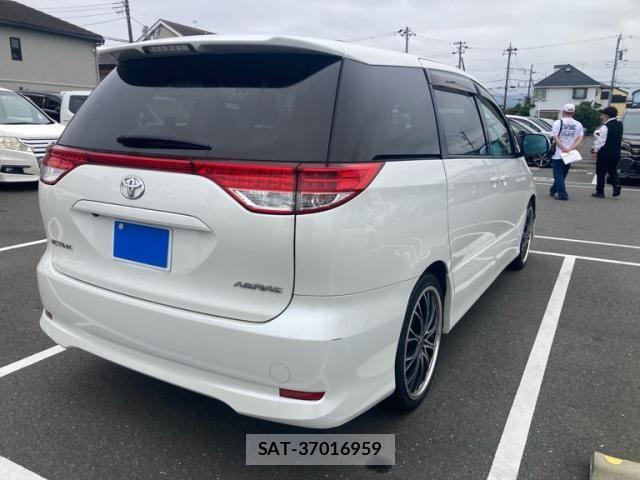 Toyota ESTIMA 2009-09 8828938-3