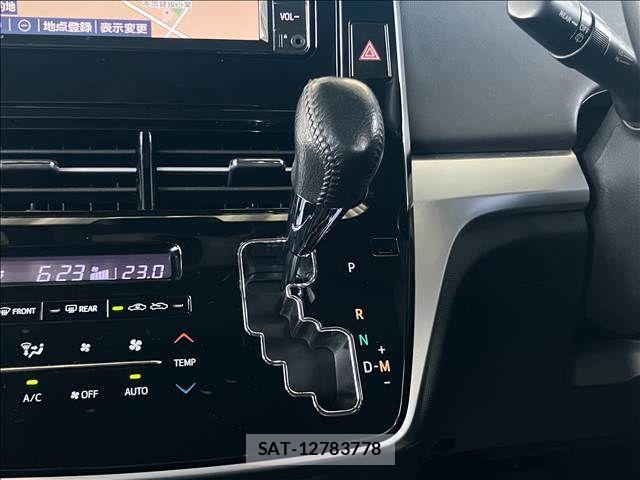 Toyota ESTIMA 2018-01 8828926-13