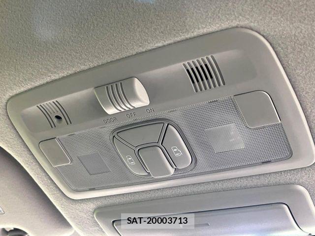 Toyota ESTIMA 2013-11 8848898-4