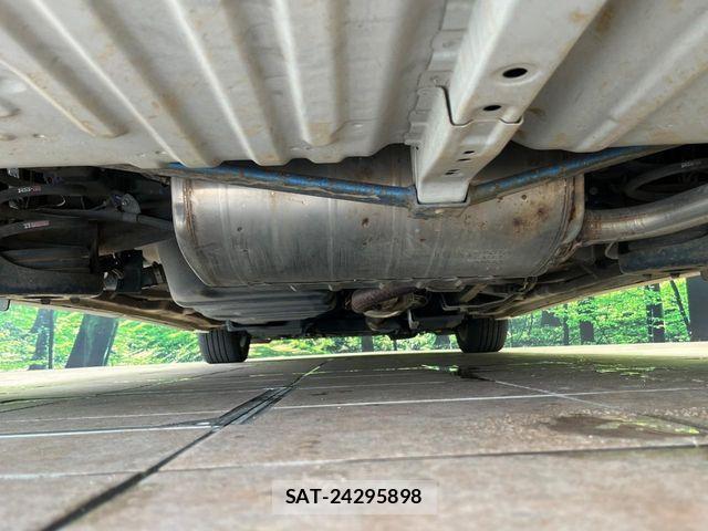 Toyota ESTIMA 2013-09 8848899-18
