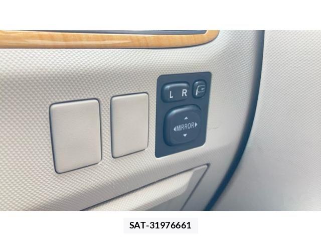Toyota ESTIMA 2008-09 8848907-19