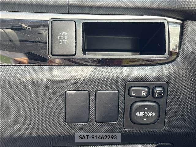 Toyota ESTIMA 2014-09 8879655-26