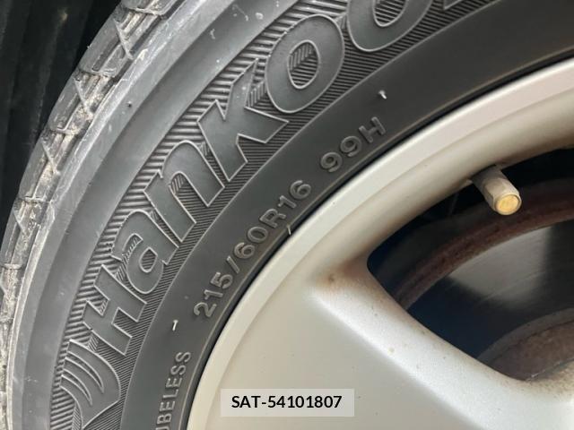 Toyota ESTIMA 2002-04 8879663-9