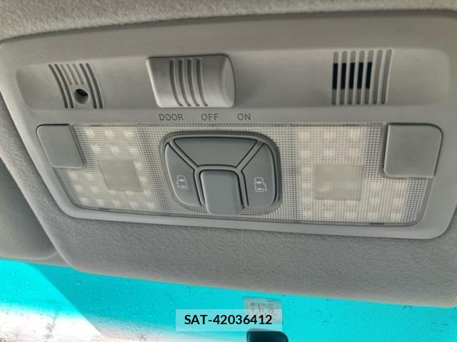Toyota ESTIMA 2006-02 8879660-21
