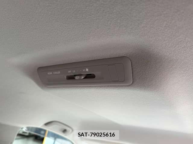 Toyota ESTIMA 2013-06 8879658-18