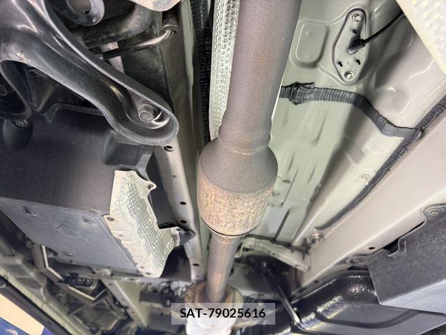 Toyota ESTIMA 2013-06 8879658-24