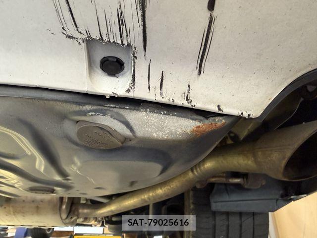 Toyota ESTIMA 2013-06 8879658-26