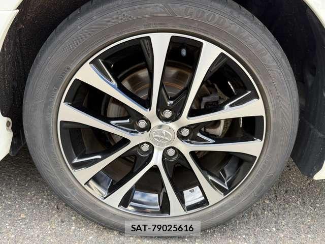 Toyota ESTIMA 2013-06 8879658-4