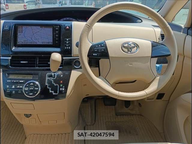 Toyota ESTIMA 2015-04 8879656-3