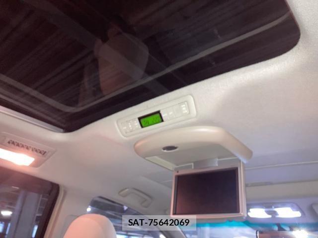 Toyota ESTIMA 2007-10 8883596-11
