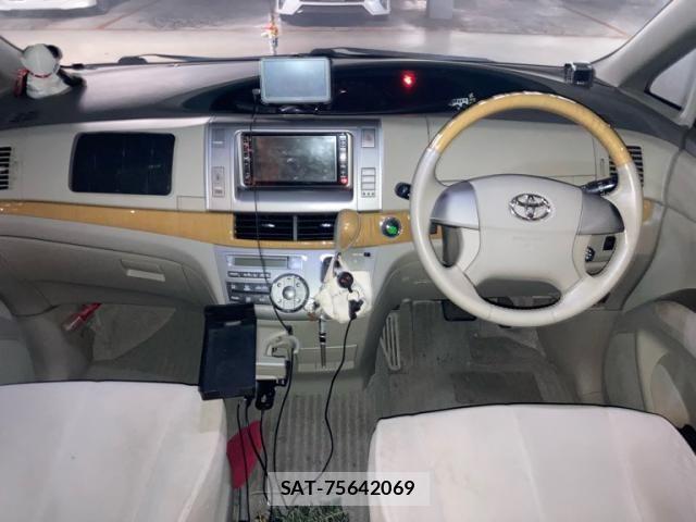 Toyota ESTIMA 2007-10 8883596-12