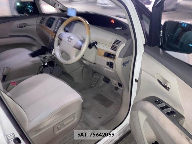 Toyota ESTIMA 2007-10 8883596-13