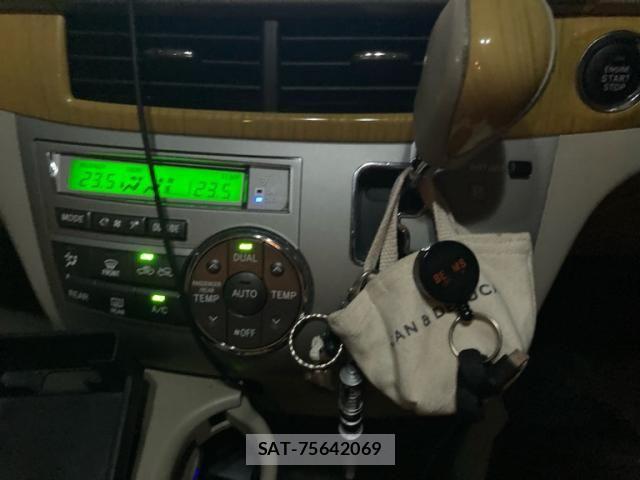 Toyota ESTIMA 2007-10 8883596-17