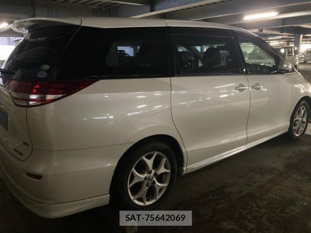 Toyota ESTIMA 2007-10 8883596-3