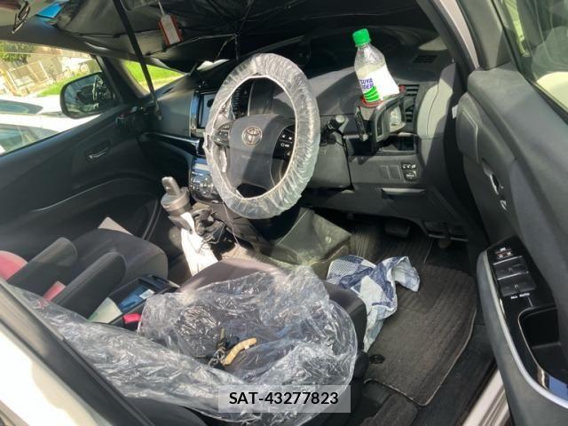 Toyota ESTIMA 2013-11 8883592-9
