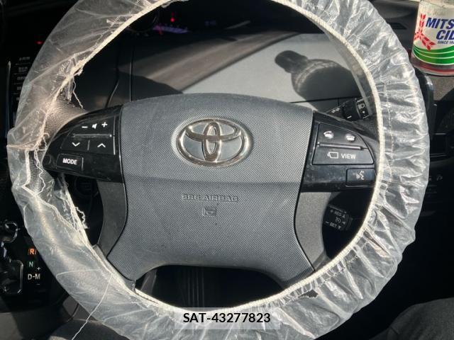 Toyota ESTIMA 2013-11 8883592-10