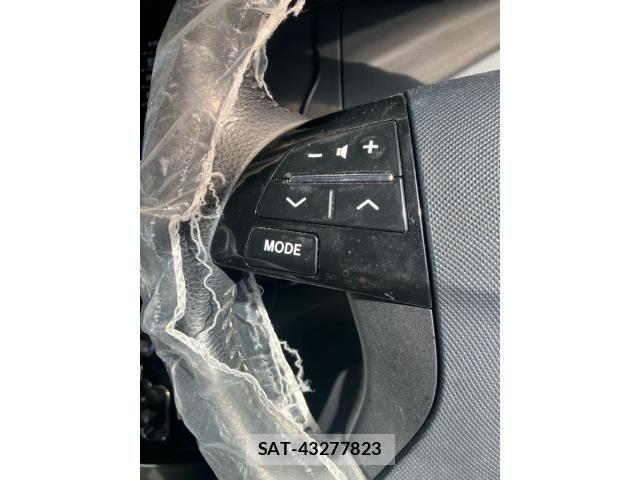 Toyota ESTIMA 2013-11 8883592-11