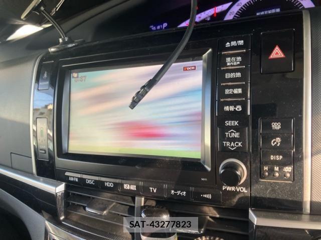 Toyota ESTIMA 2013-11 8883592-18
