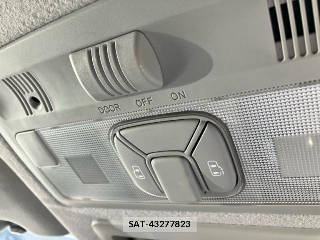 Toyota ESTIMA 2013-11 8883592-22