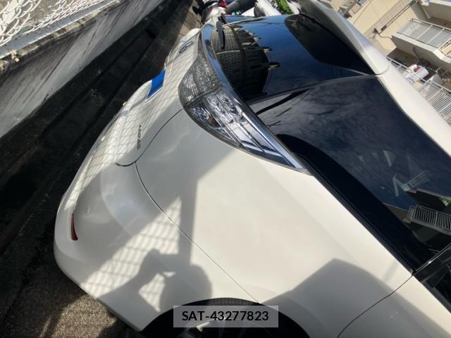 Toyota ESTIMA 2013-11 8883592-2