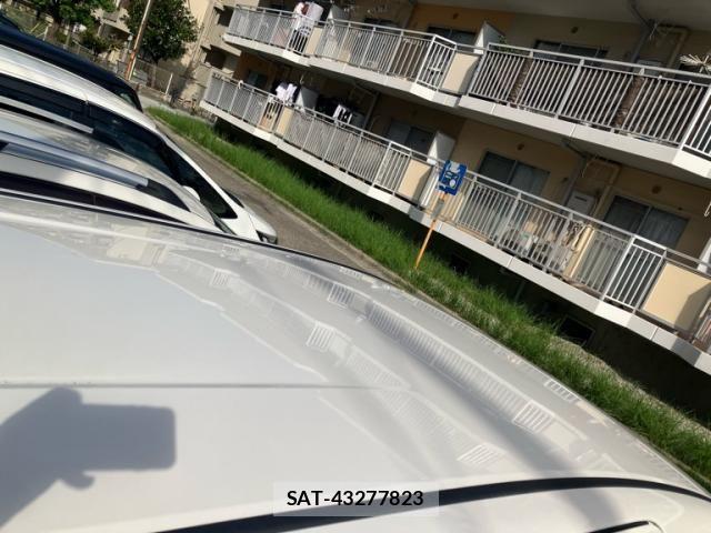 Toyota ESTIMA 2013-11 8883592-3