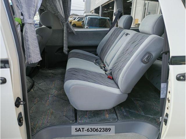 Toyota ESTIMA 1999-02 4940542-9