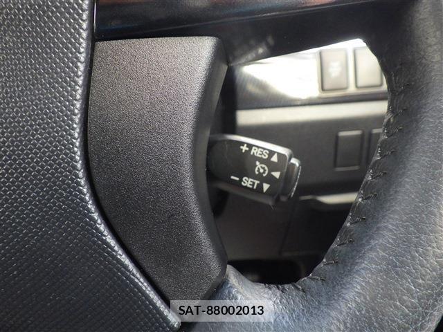 Toyota ESTIMA 2013-10 6675874-9