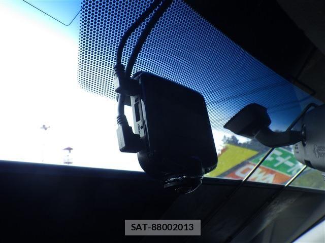 Toyota ESTIMA 2013-10 6675874-17