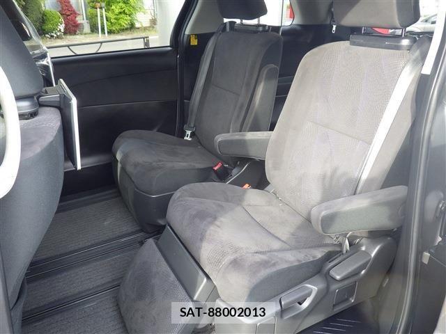 Toyota ESTIMA 2013-10 6675874-3