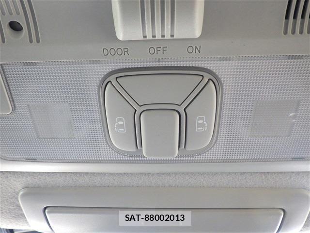 Toyota ESTIMA 2013-10 6675874-8