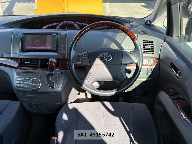 Toyota ESTIMA 2011-09 6814861-1