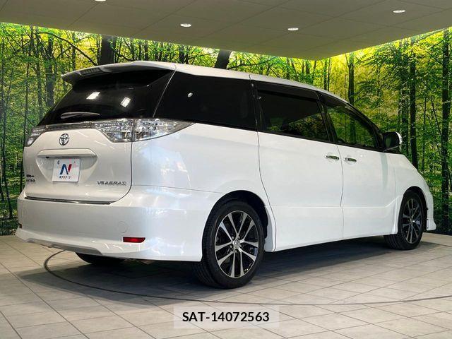 Toyota ESTIMA 2015-11 7058445-17