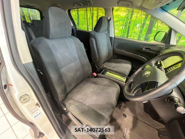Toyota ESTIMA 2015-11 7058445-7