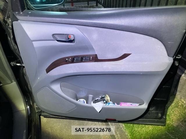 Toyota ESTIMA 2012-04 7218222-14