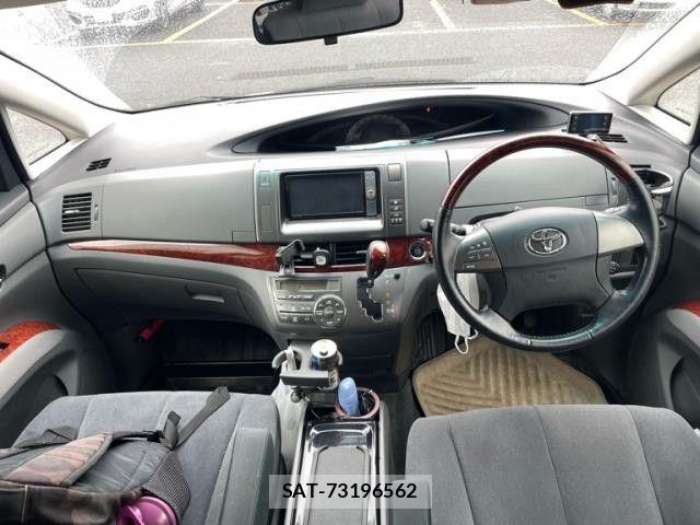Toyota ESTIMA 2011-09 7218219-1