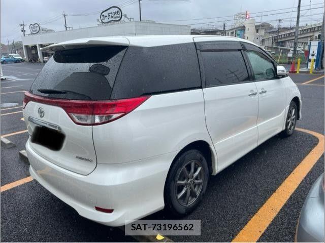 Toyota ESTIMA 2011-09 7218219-2