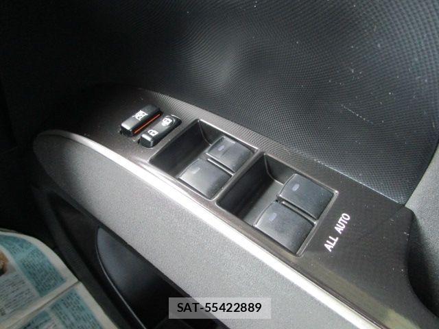 Toyota ESTIMA 2017-07 7218224-13
