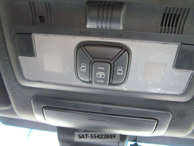 Toyota ESTIMA 2017-07 7218224-14