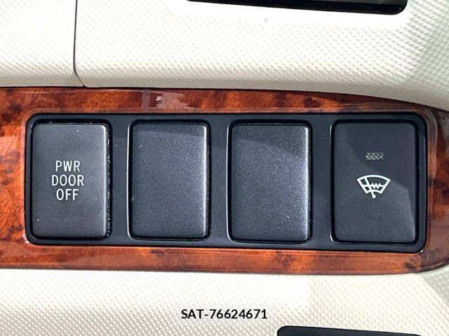 Toyota ESTIMA 2010-10 7250745-4