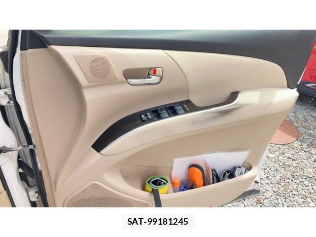 Toyota ESTIMA 2013-08 7326965-17