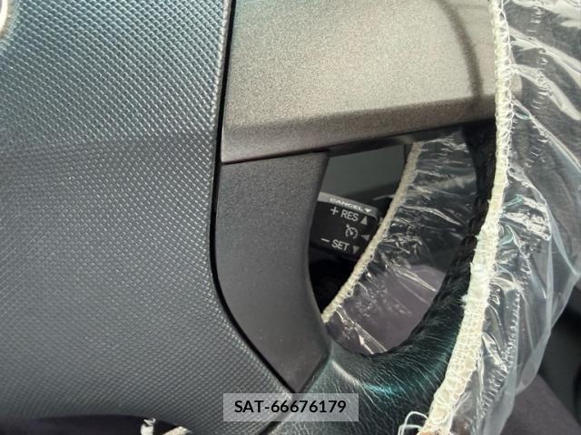 Toyota ESTIMA 2012-02 7357679-21