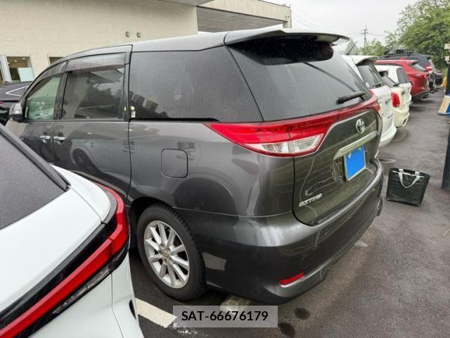 Toyota ESTIMA 2012-02 7357679-3