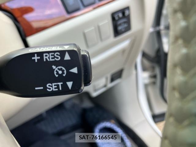 Toyota ESTIMA 2011-10 7723155-26