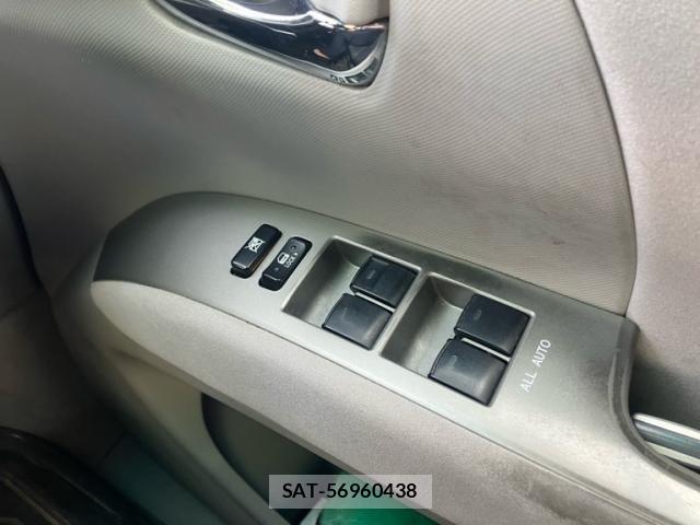 Toyota ESTIMA 2006-03 8099067-18